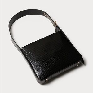 WeWoreWhat Black Croc-Embossed Shoulder Tote